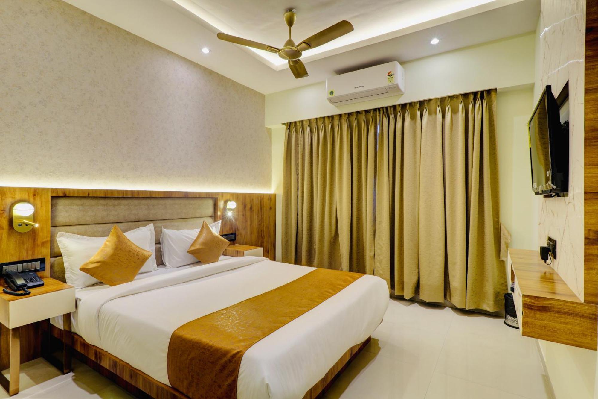 Home2 Studio Apartments Bombay Esterno foto